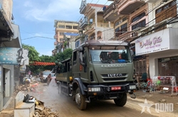 Chemical Troops Perform Disinfection in Thai Nguyen Province